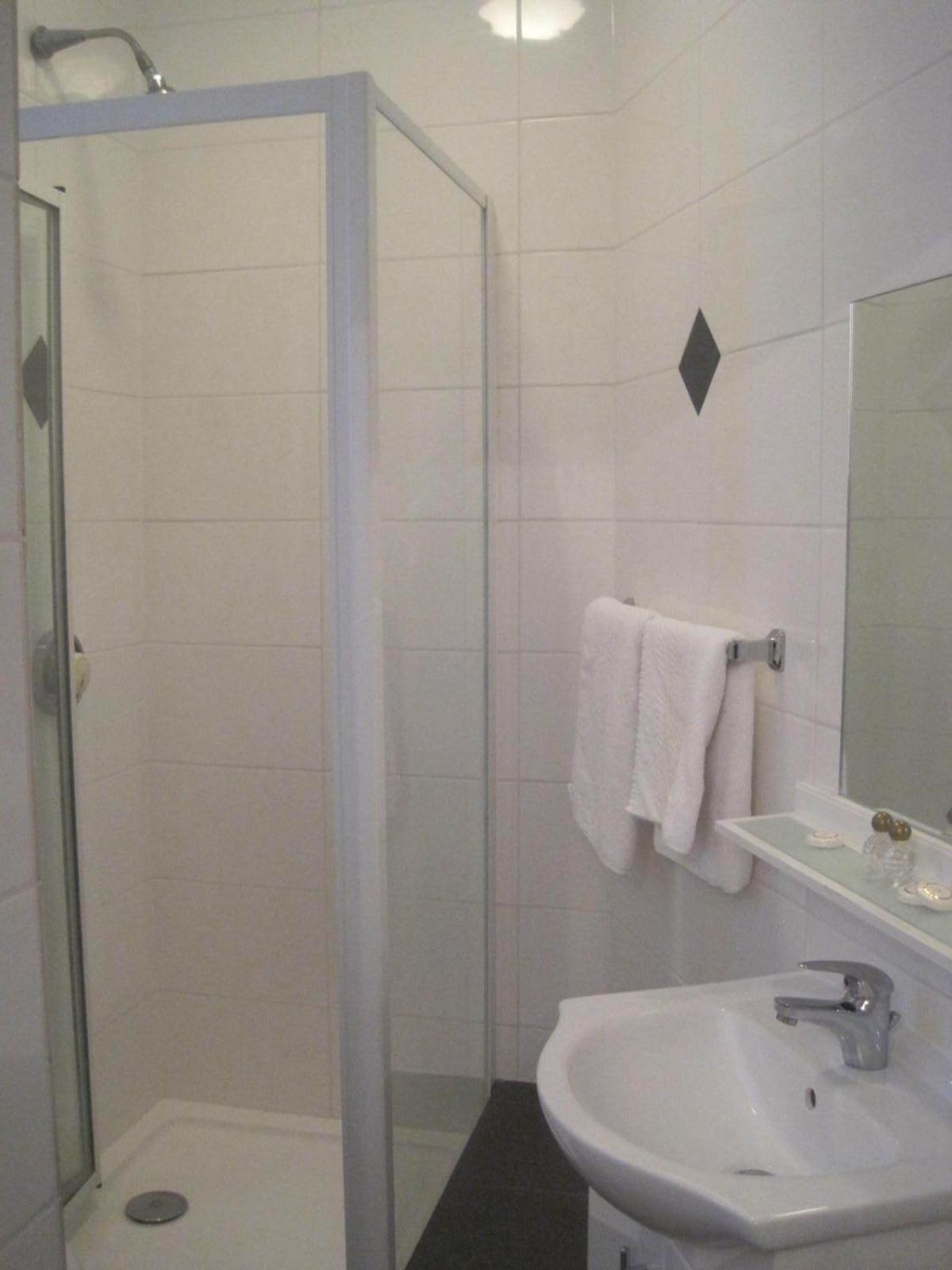 Aaraya Sussex Gardens Hotel London Ngoại thất bức ảnh